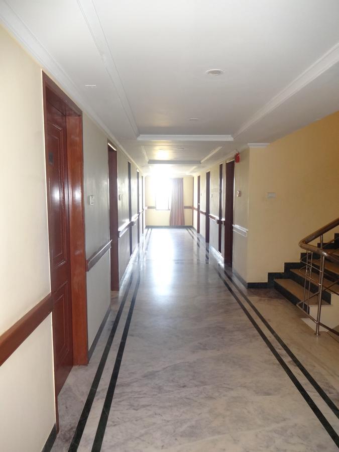 Hotel Grand Palace Ченай Екстериор снимка